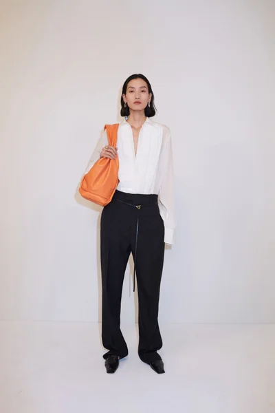 Look 5